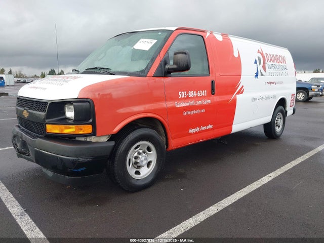 Chevrolet Express 3500 Work Van 2017 1GCZGHFG7H1264473 Image 2