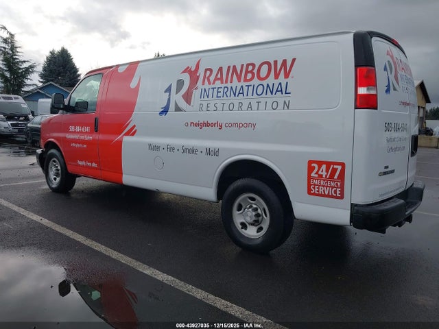Chevrolet Express 3500 Work Van 2017 1GCZGHFG7H1264473 Image 3