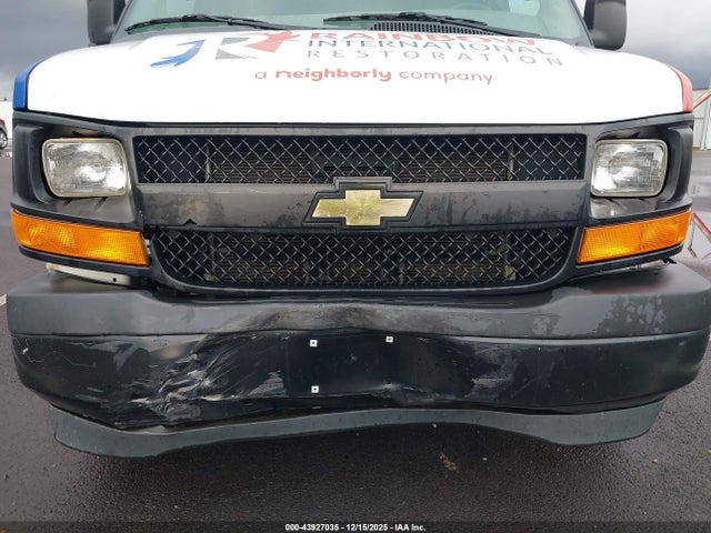 Chevrolet Express 3500 Work Van 2017 1GCZGHFG7H1264473 Image 6