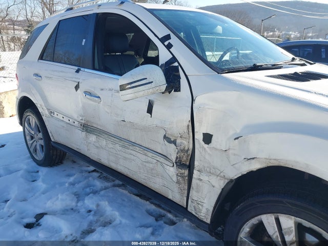 2011 Mercedes-benz Ml 350 4matic მანქანა იყიდება აუქციონზე, vin: 4JGBB8GB7BA733955, აუქციონის ნომერი: 43927039