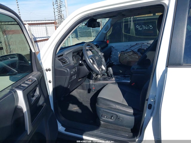 Aukcja sprzedaży 2023 Toyota 4runner Sr5 Premium, vin: JTEFU5JR6P5281240, numer aukcji: 43927109