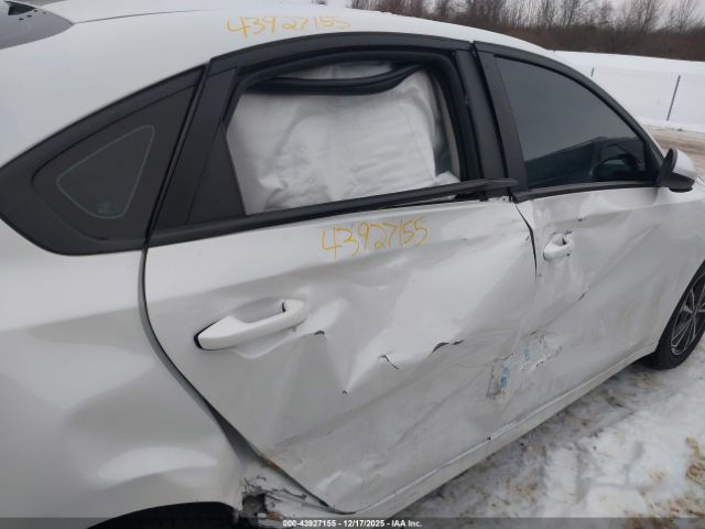 2023 KIA FORTE 3KPF24AD4PE506123 Photo 5