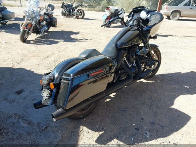 2022 HARLEY-DAVIDSON FLTRXST 1HD1ACL14NB618973 Photo 3
