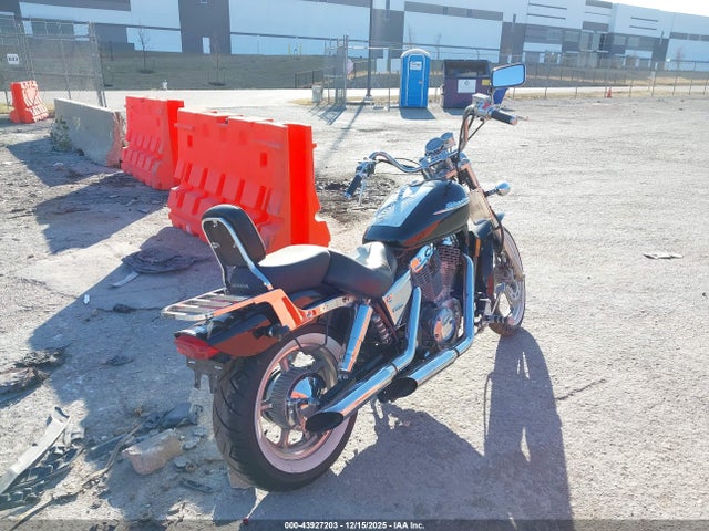 2005 HONDA VT1100 1HFSC18075A901822 Photo 3