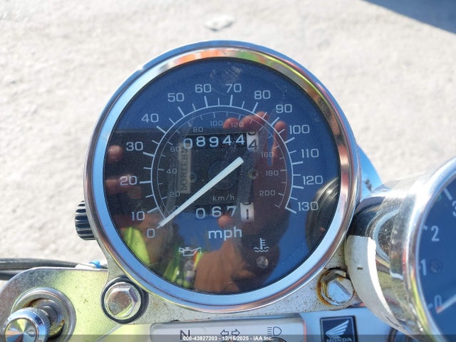 2005 HONDA VT1100 1HFSC18075A901822 Photo 6