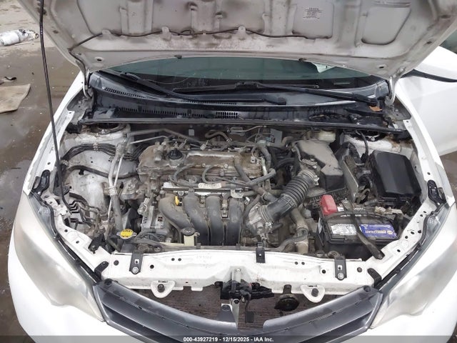 Toyota COROLLA LE 2016 5YFBURHE1GP444988 Image 10