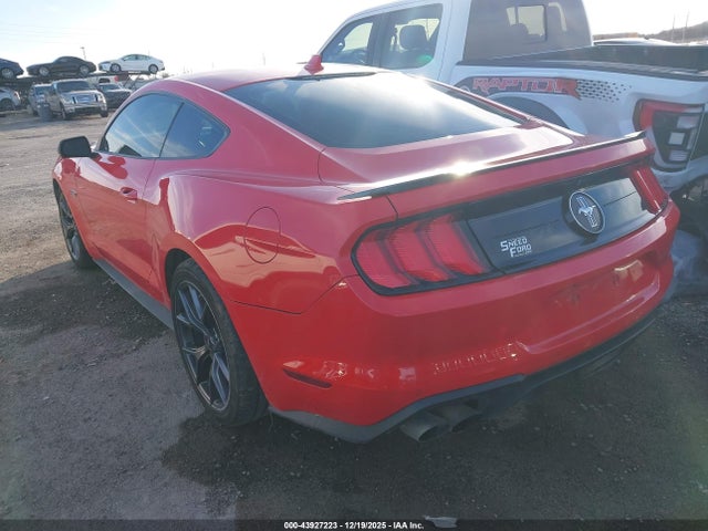 2022 FORD MUSTANG 1FA6P8TD7N5100440 Photo 2