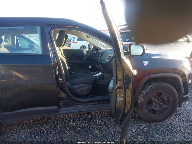 3C4NJCAB7HT652827 Jeep New Compass Sport Fwd