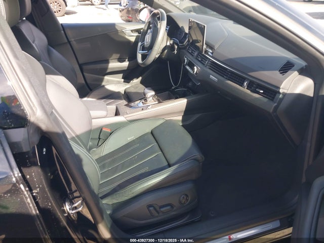 2024 AUDI A5 SPORTBACK WAUDACF59RA040259 Photo 4