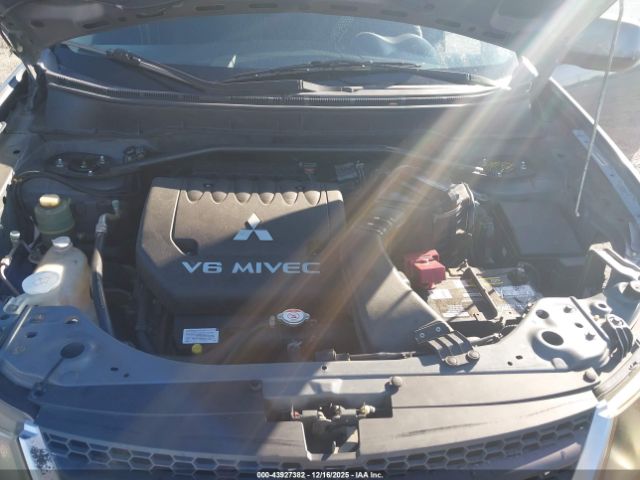 2008 MITSUBISHI OUTLANDER JA4MS31X38Z008295 Photo 9