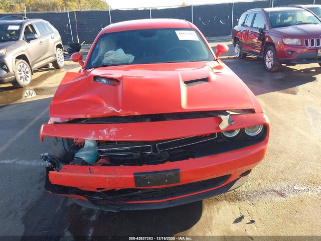 2017 Dodge Challenger R/t მანქანა იყიდება აუქციონზე, vin: 2C3CDZBTXHH627104, აუქციონის ნომერი: 43927383