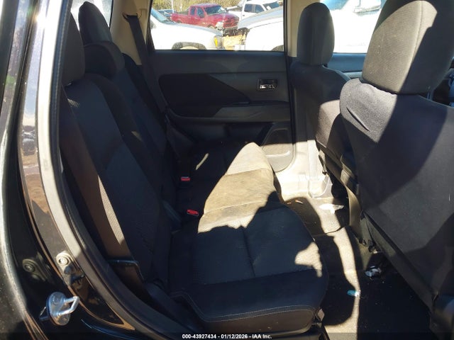 2016 MITSUBISHI OUTLANDER JA4AD2A36GZ003479 Photo 7