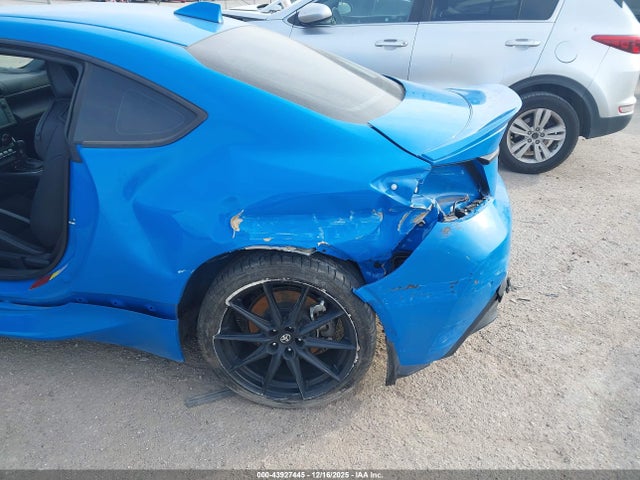 2024 TOYOTA GR86 JF1ZNBE12R8752700 Photo 5