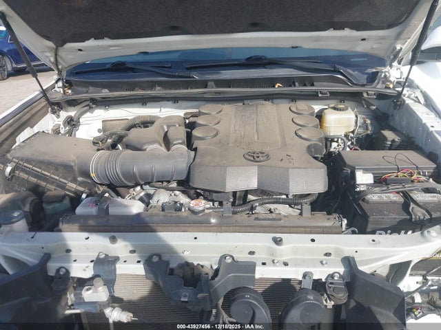 JTEBU5JR3L5798052 Toyota 4runner Trd Off Road Premium
