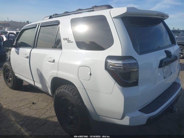 JTEBU5JR3L5798052 Toyota 4runner Trd Off Road Premium