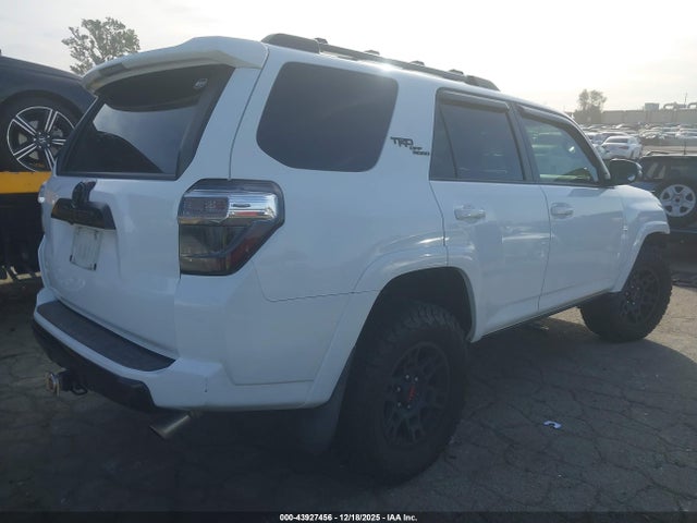 JTEBU5JR3L5798052 Toyota 4runner Trd Off Road Premium