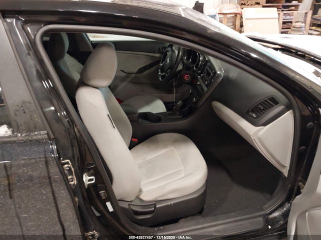 2011 KIA OPTIMA KNAGM4A70B5179410 Photo 4