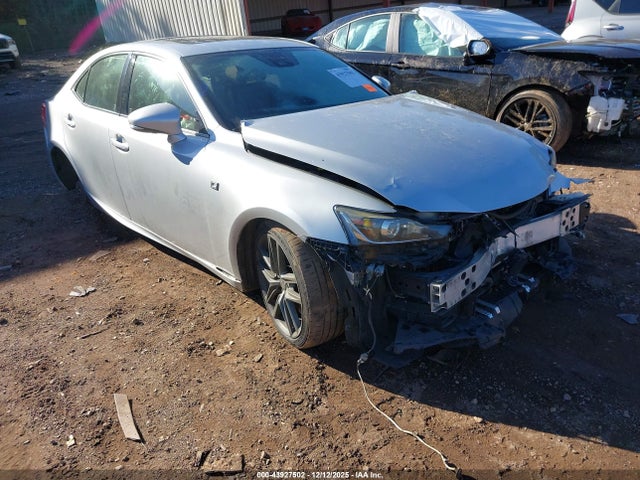 2017 LEXUS IS 200T JTHBA1D29H5050125