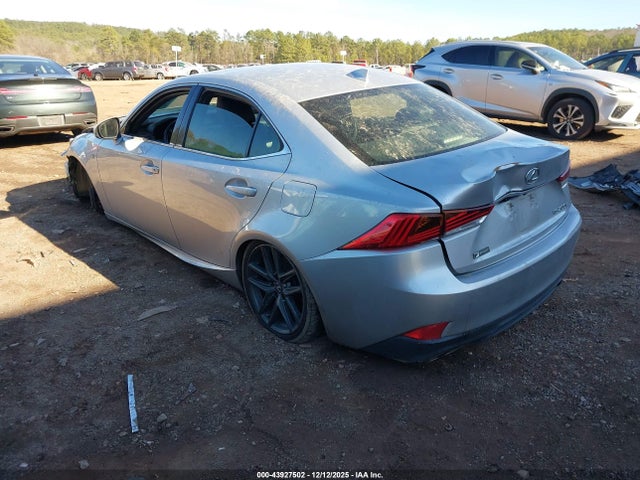 2017 LEXUS IS 200T JTHBA1D29H5050125 Photo 2