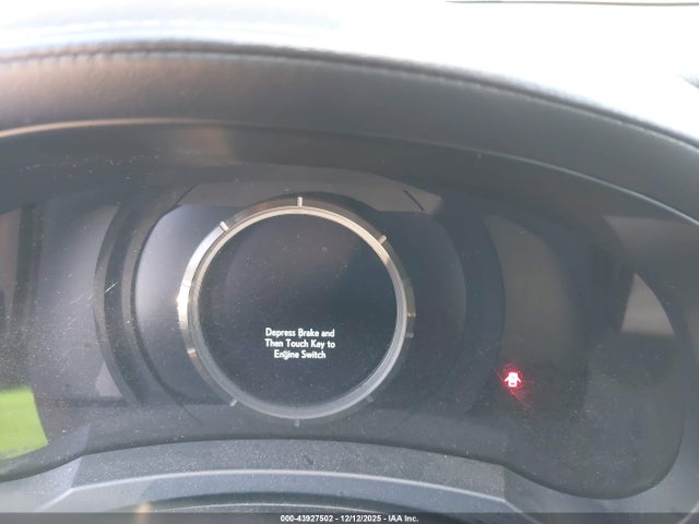 2017 LEXUS IS 200T JTHBA1D29H5050125 Photo 6