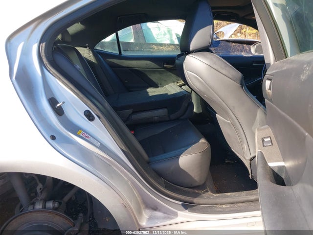 2017 LEXUS IS 200T JTHBA1D29H5050125 Photo 7