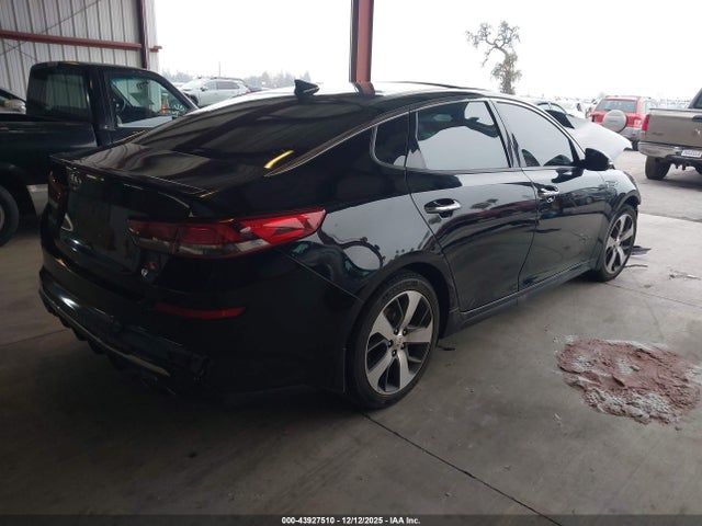 5XXGT4L32KG311711 KIA Optima S