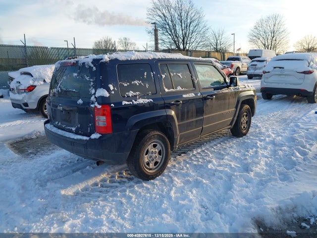 1C4NJRBBXGD524264 Jeep Patriot Sport