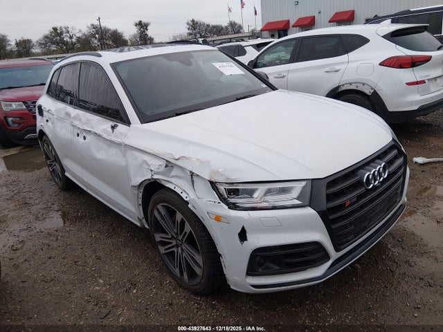 2020 AUDI SQ5 WA1C4AFY6L2027775
