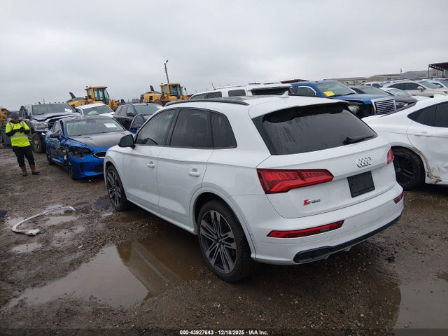 2020 AUDI SQ5 WA1C4AFY6L2027775 Photo 2