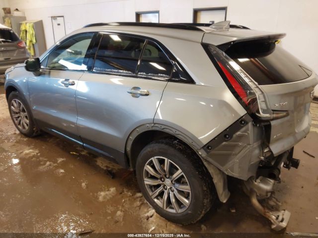2023 CADILLAC XT4 1GYFZFR45PF182742 Photo 2