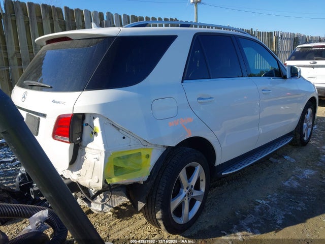 2018 MERCEDES-BENZ GLE 350 4JGDA5HB0JB088275 Photo 3