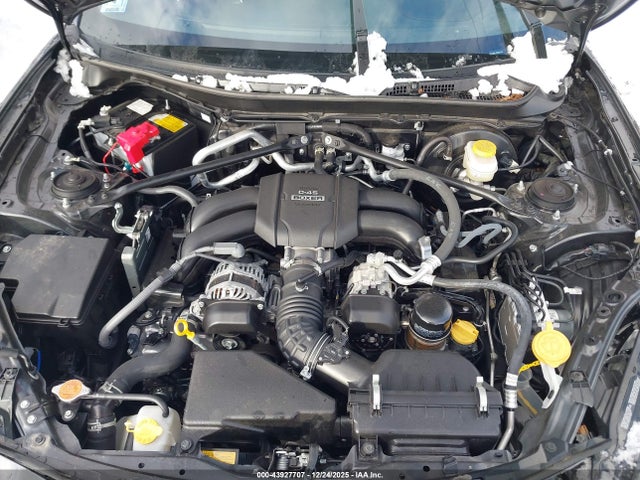 2024 TOYOTA GR86 JF1ZNBE17R9761158 Photo 9