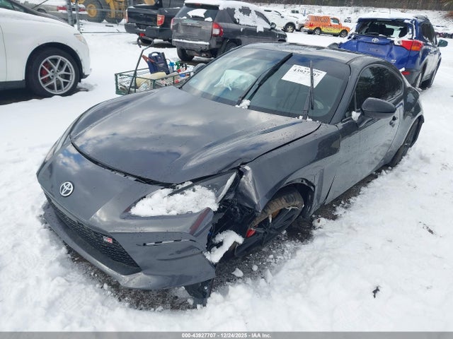 2024 TOYOTA GR86 JF1ZNBE17R9761158 Photo 1