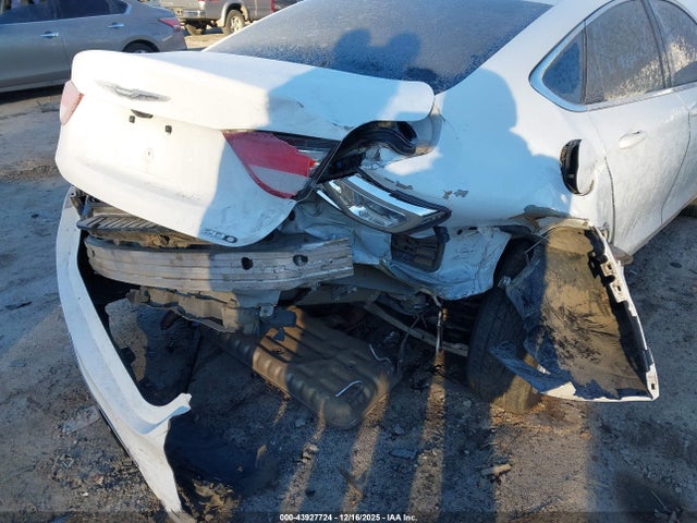 Chrysler 200 Limited 2016 1C3CCCAB3GN169792 Image 6