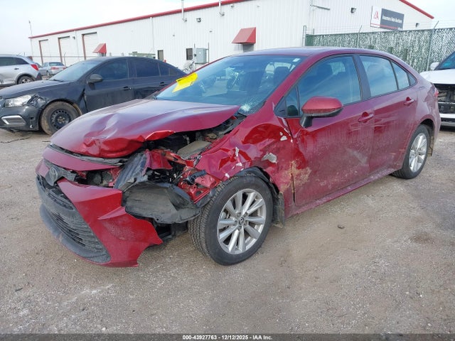 Toyota COROLLA LE 2025 5YFB4MDE2SP270897 Image 2