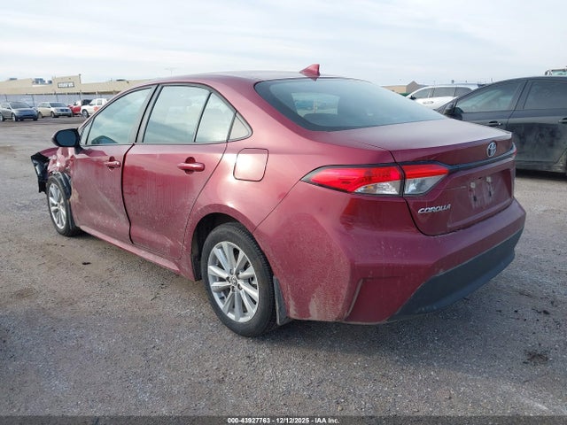 Toyota COROLLA LE 2025 5YFB4MDE2SP270897 Image 3
