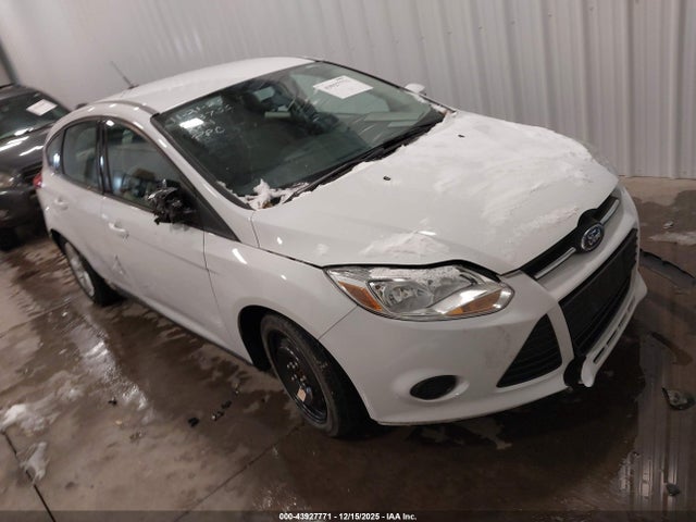 1FADP3K24EL432048 Ford FOCUS SE