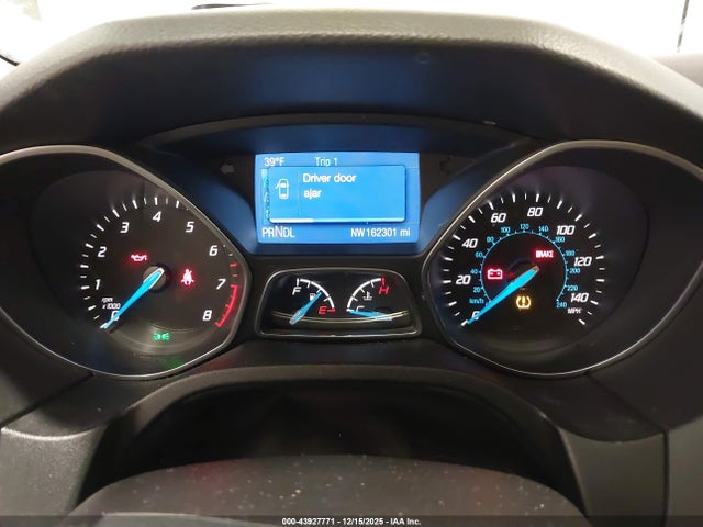 1FADP3K24EL432048 Ford FOCUS SE