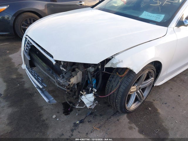 2010 AUDI S5 WAUVVAFR2AA035599 Photo 5