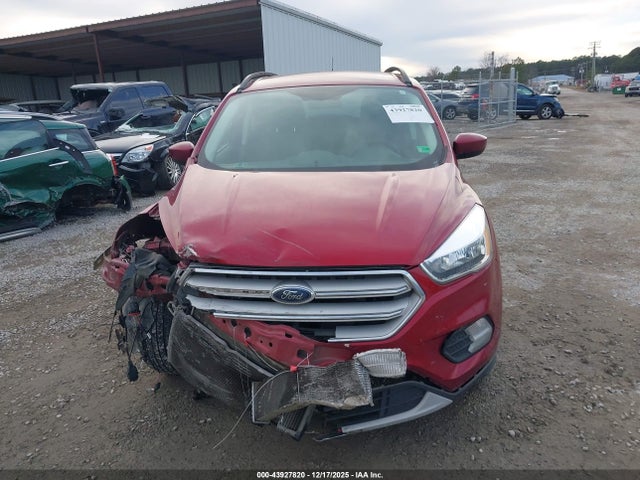 1FMCU0GD1JUA61258 Ford ESCAPE SE