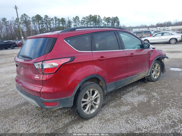 1FMCU0GD1JUA61258 Ford ESCAPE SE