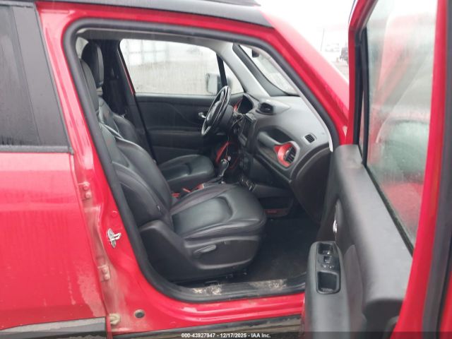 2020 JEEP RENEGADE ZACNJBC16LPL89483 Photo 4