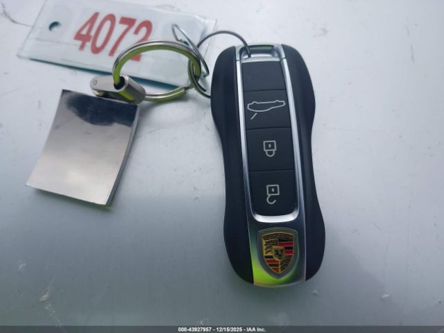 2023 PORSCHE PANAMERA WP0AJ2A71PL100447 Photo 10