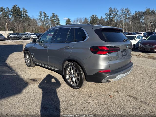 2024 BMW X5 5UX23EU07R9T67105 Photo 2