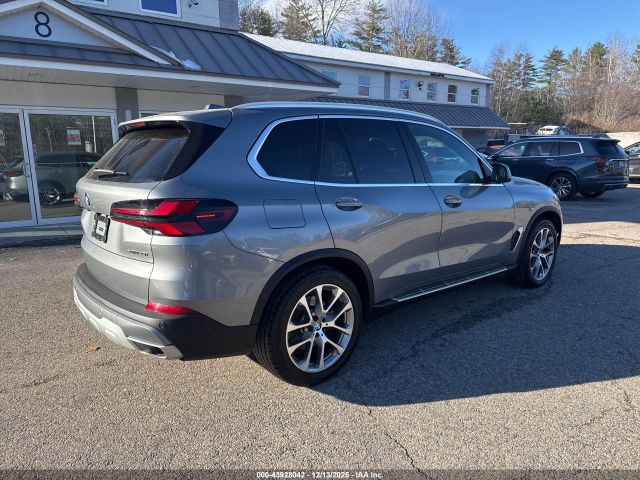 2024 BMW X5 5UX23EU07R9T67105 Photo 3