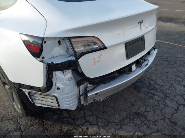 43928043 :رقم المزاد ، 5YJ3E1EA0LF804567 vin ، 2020 Tesla Model 3 Standard Range Plus Rear-wheel Drive/standard Range Rear-wheel Drive مزاد بيع