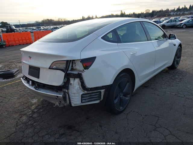 43928043 :رقم المزاد ، 5YJ3E1EA0LF804567 vin ، 2020 Tesla Model 3 Standard Range Plus Rear-wheel Drive/standard Range Rear-wheel Drive مزاد بيع