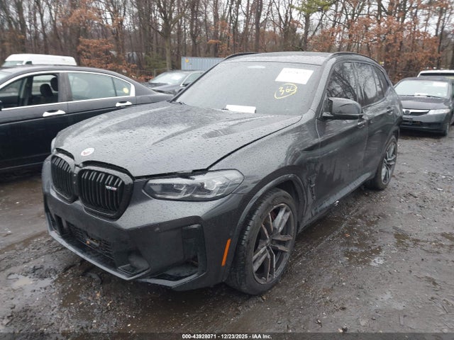 5YM13EC06R9V01625 BMW X3 M
