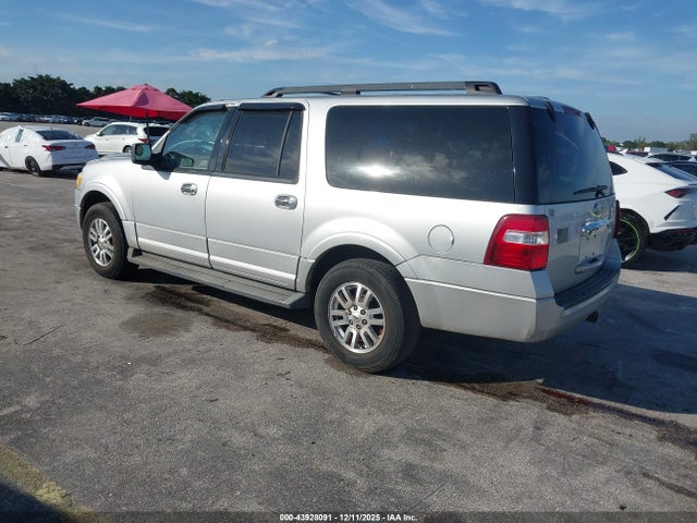 2011 FORD EXPEDITION EL 1FMJK1H5XBEF01676 Photo 2