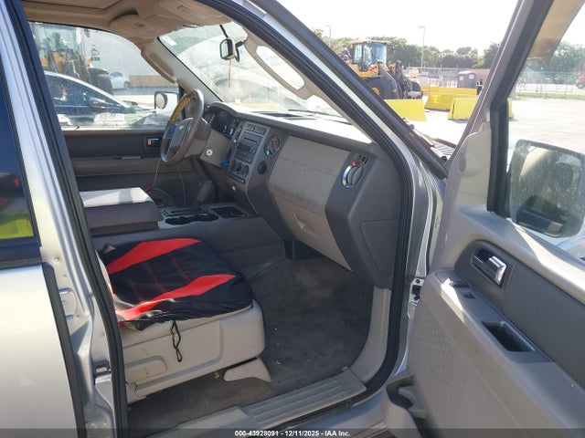 2011 FORD EXPEDITION EL 1FMJK1H5XBEF01676 Photo 4